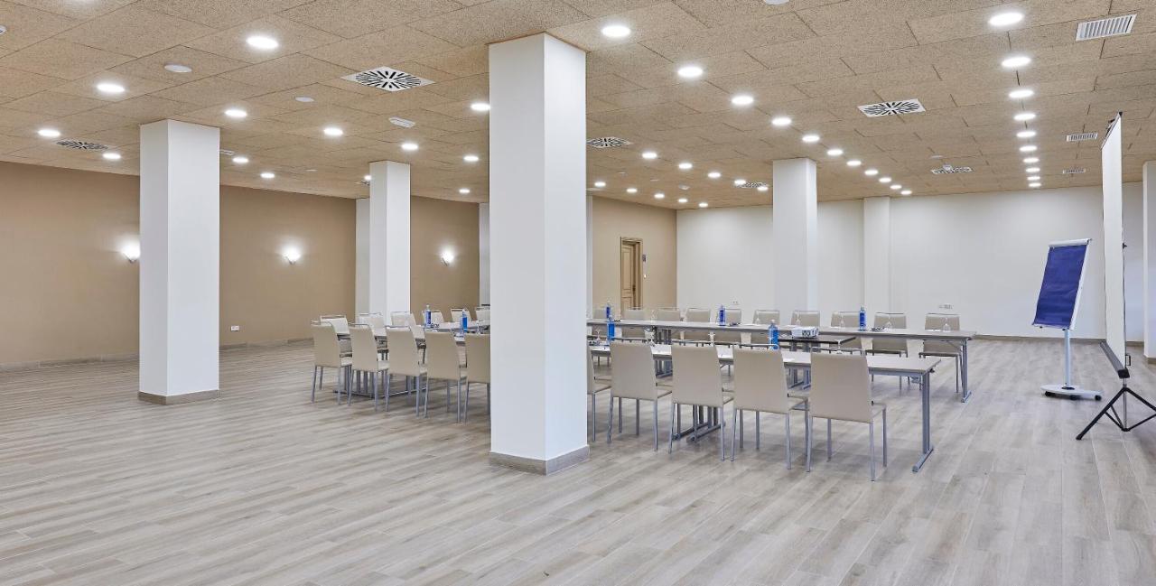 Hesperia Cordoba Hotel Kültér fotó