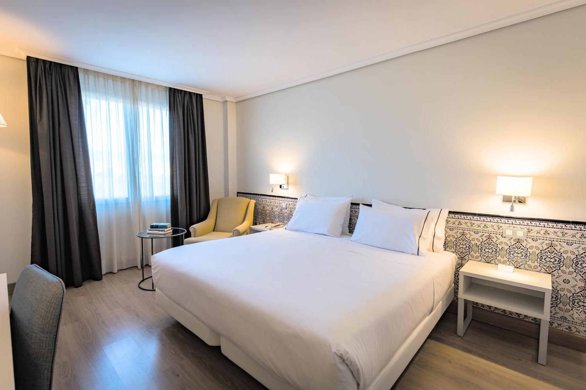 Hesperia Cordoba Hotel Kültér fotó